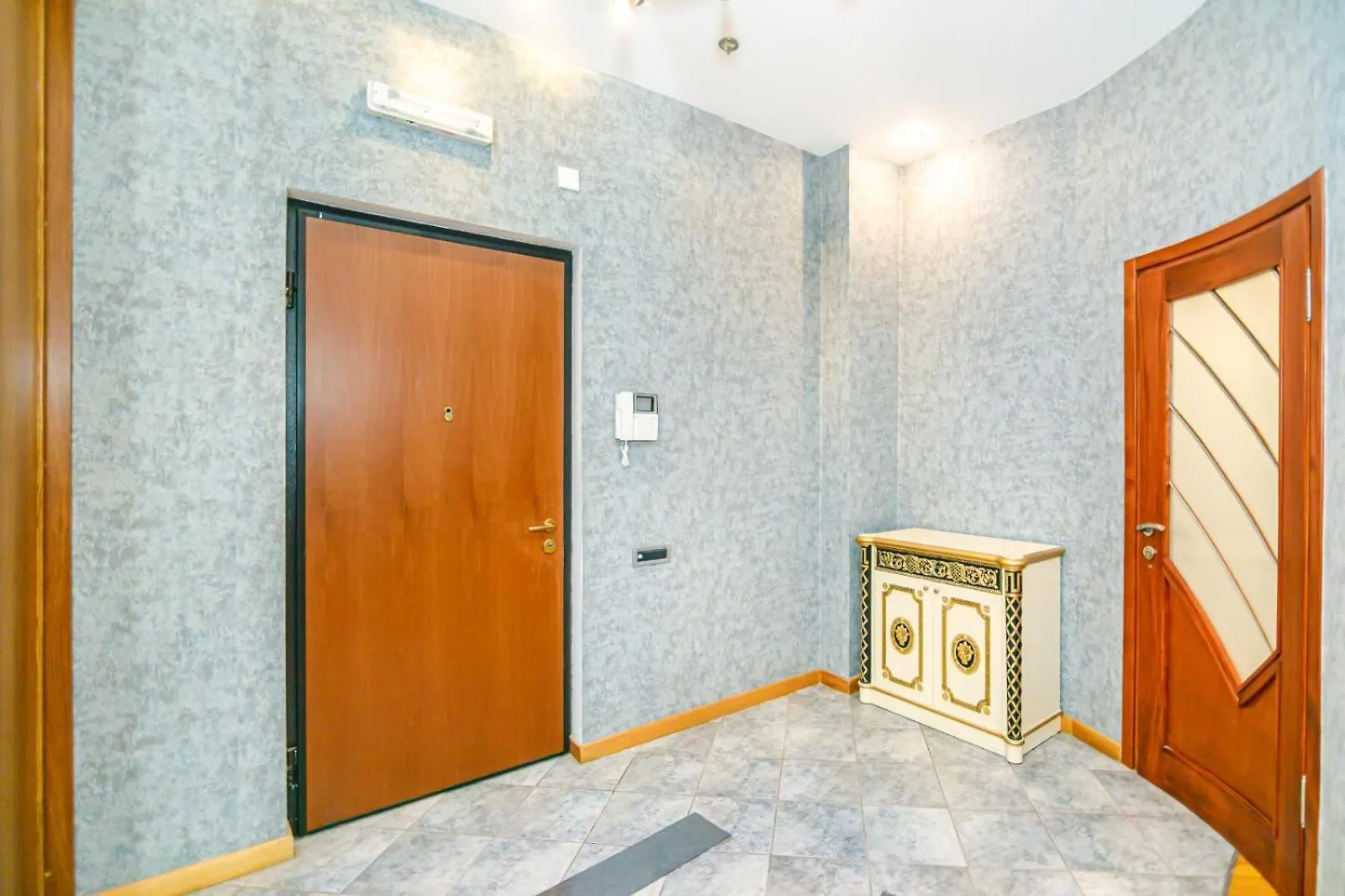 Chopard Apartment Bakü